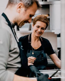 CHRISTIN <br> BÜTTNER