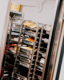 CHRISTIN <br> BÜTTNER