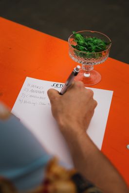 CHRISTIN <br> BÜTTNER