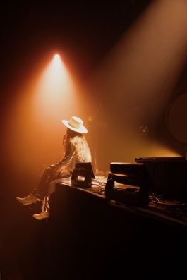 CHRISTIN <br> BÜTTNER