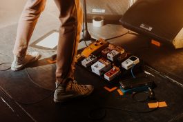 CHRISTIN <br> BÜTTNER