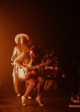 CHRISTIN <br> BÜTTNER