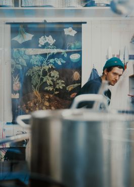 CHRISTIN <br> BÜTTNER