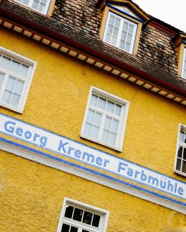 CHRISTIN <br> BÜTTNER