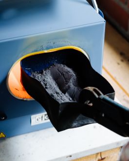 CHRISTIN <br> BÜTTNER