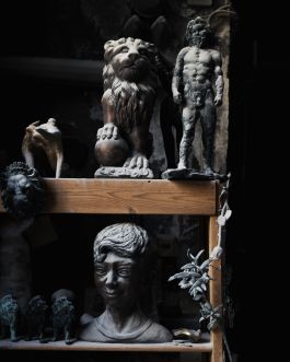 CHRISTIN <br> BÜTTNER