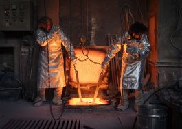 CHRISTIN <br> BÜTTNER