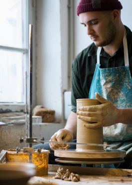 CHRISTIN <br> BÜTTNER