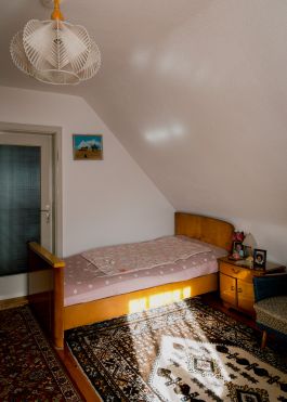 CHRISTIN <br> BÜTTNER