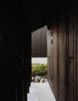 CHRISTIN <br> BÜTTNER