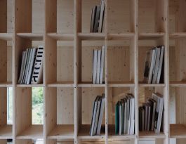 CHRISTIN <br> BÜTTNER