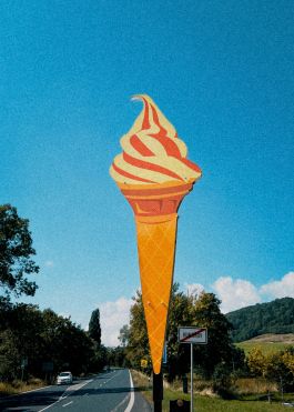 CHRISTIN <br> BÜTTNER