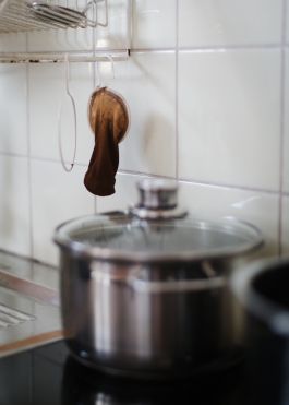 CHRISTIN <br> BÜTTNER