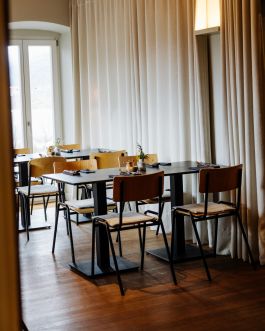 CHRISTIN <br> BÜTTNER