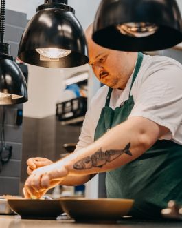 CHRISTIN <br> BÜTTNER