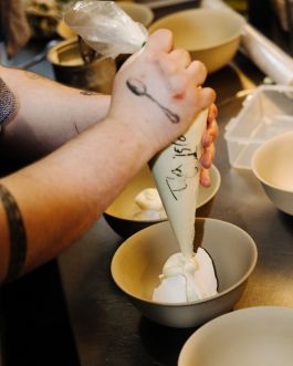 CHRISTIN <br> BÜTTNER