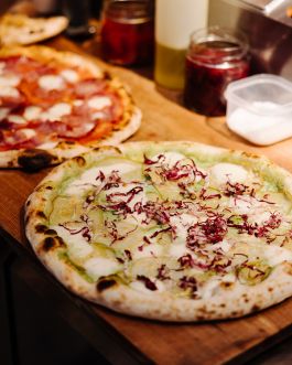 CHRISTIN <br> BÜTTNER