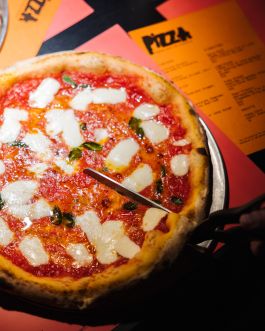 CHRISTIN <br> BÜTTNER