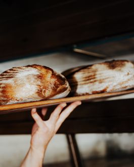 CHRISTIN <br> BÜTTNER