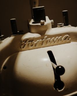 CHRISTIN <br> BÜTTNER