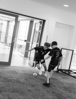 CHRISTIN <br> BÜTTNER