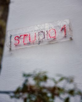 CHRISTIN <br> BÜTTNER