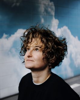 CHRISTIN <br> BÜTTNER